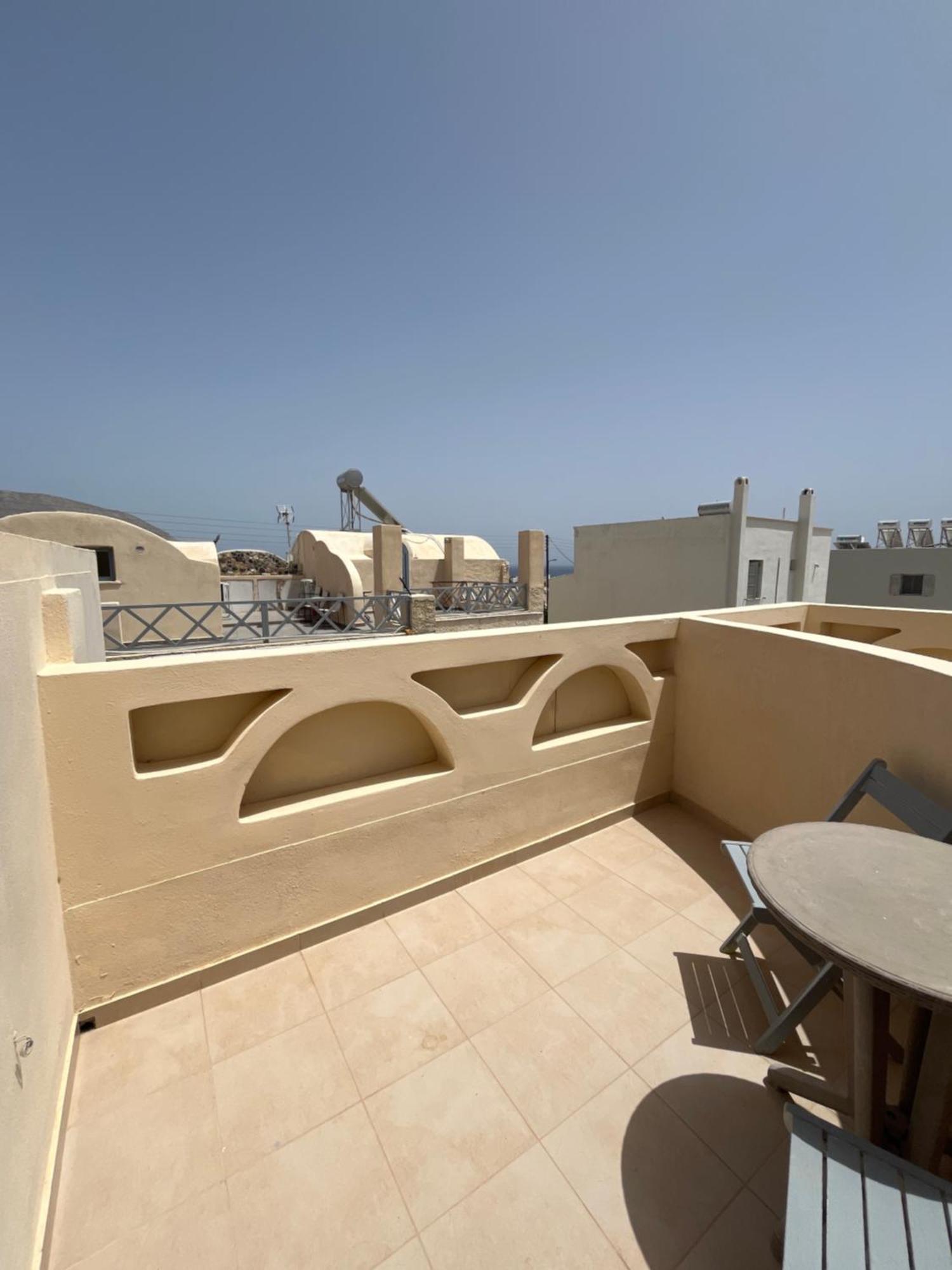 Leon Lux Apartments Perivolos  Buitenkant foto