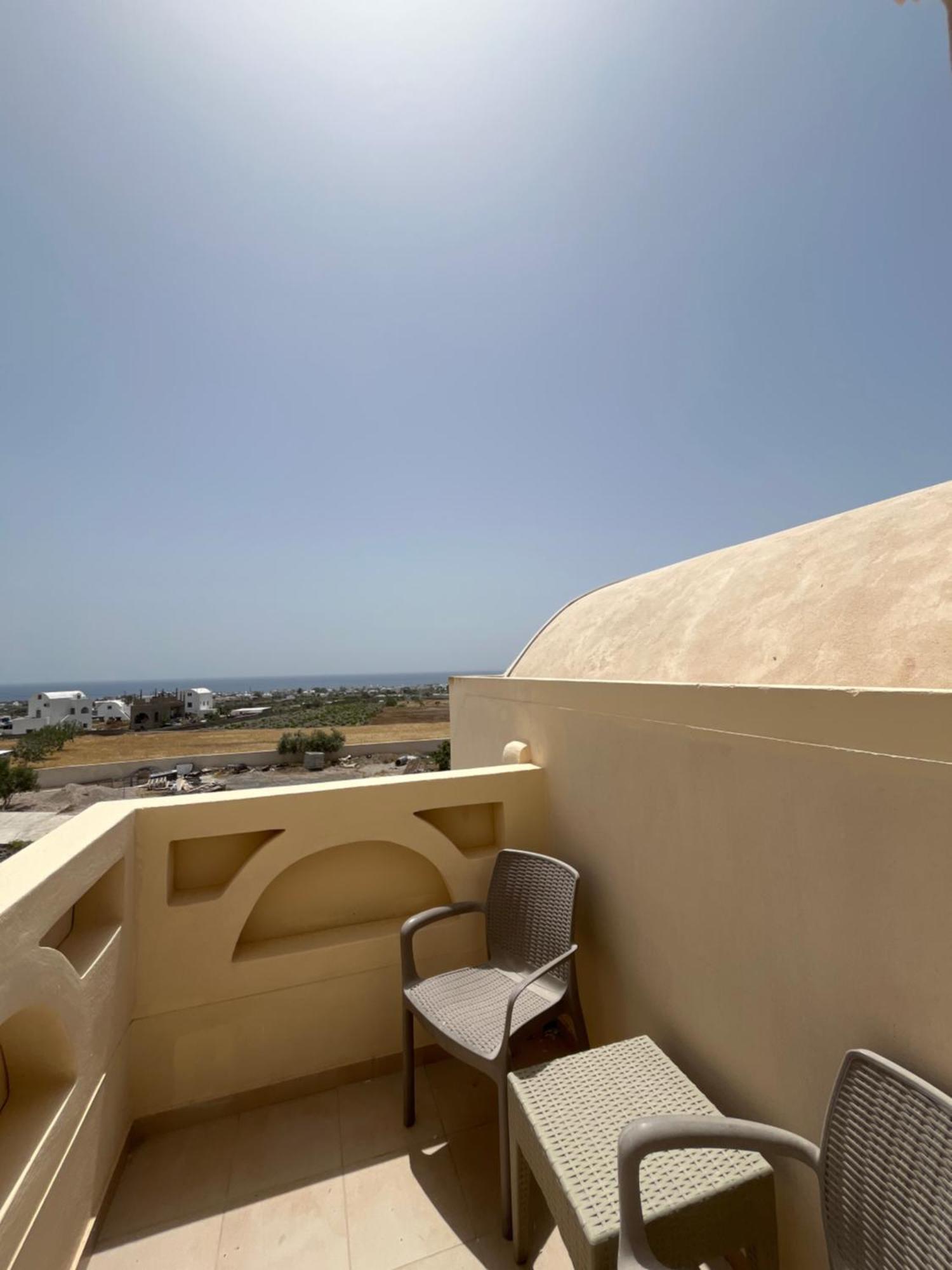 Leon Lux Apartments Perivolos  Buitenkant foto